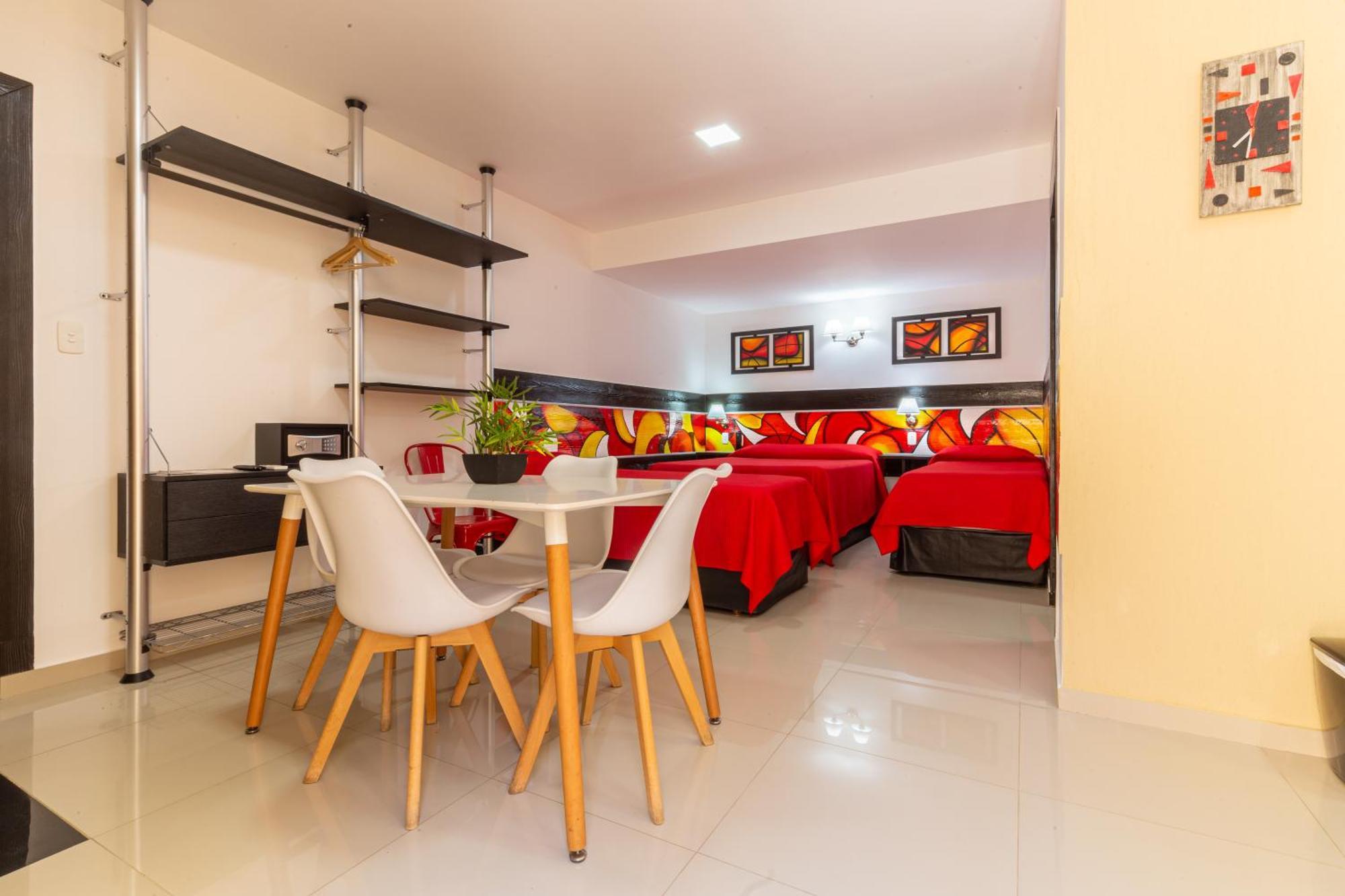 Hotel Calimera Santa Teresita Phòng bức ảnh